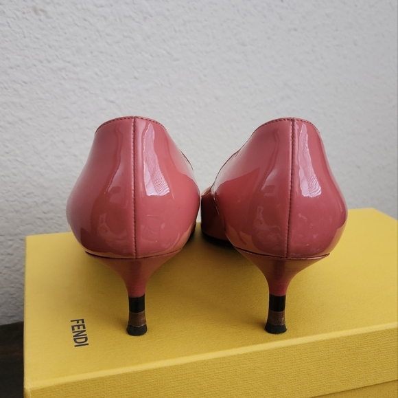 Fendi Coral Patent Leather Round Toe Kitten Heels - Picture 6 of 12